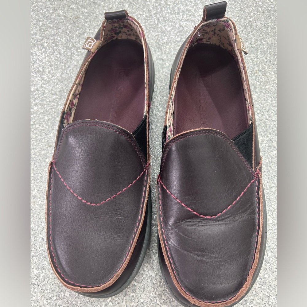 Spenco Women's Burgundy Leather Slip-On Loafers Size 8